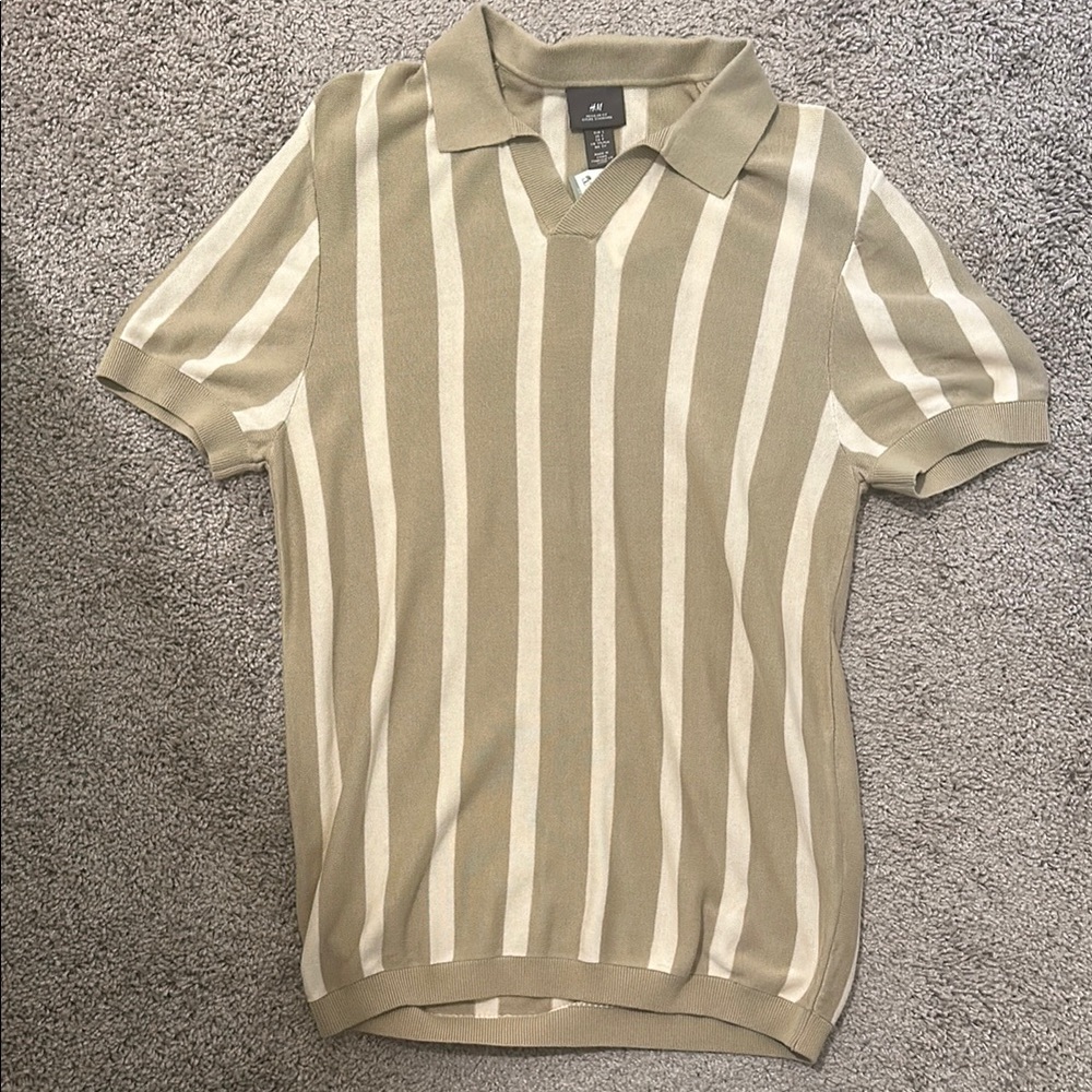 H&M Green and Cream Polo Shirt with Vertical Stripes